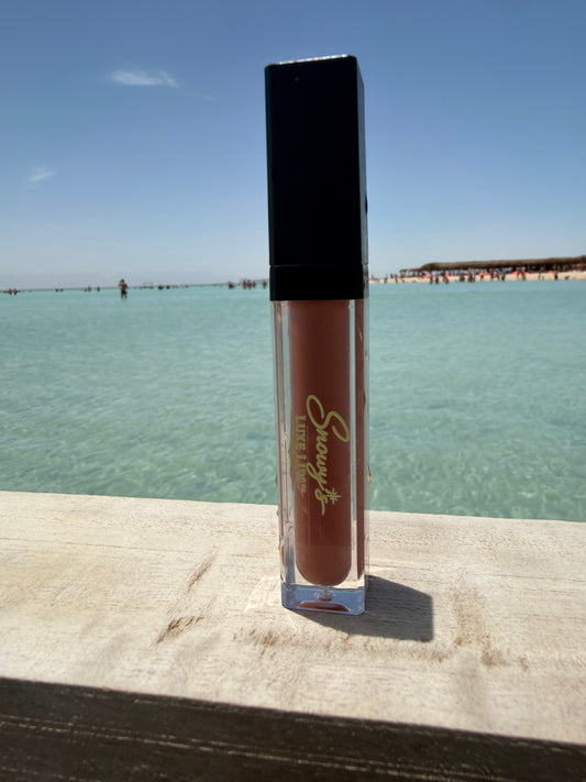 Snowy’s luxe lips singles